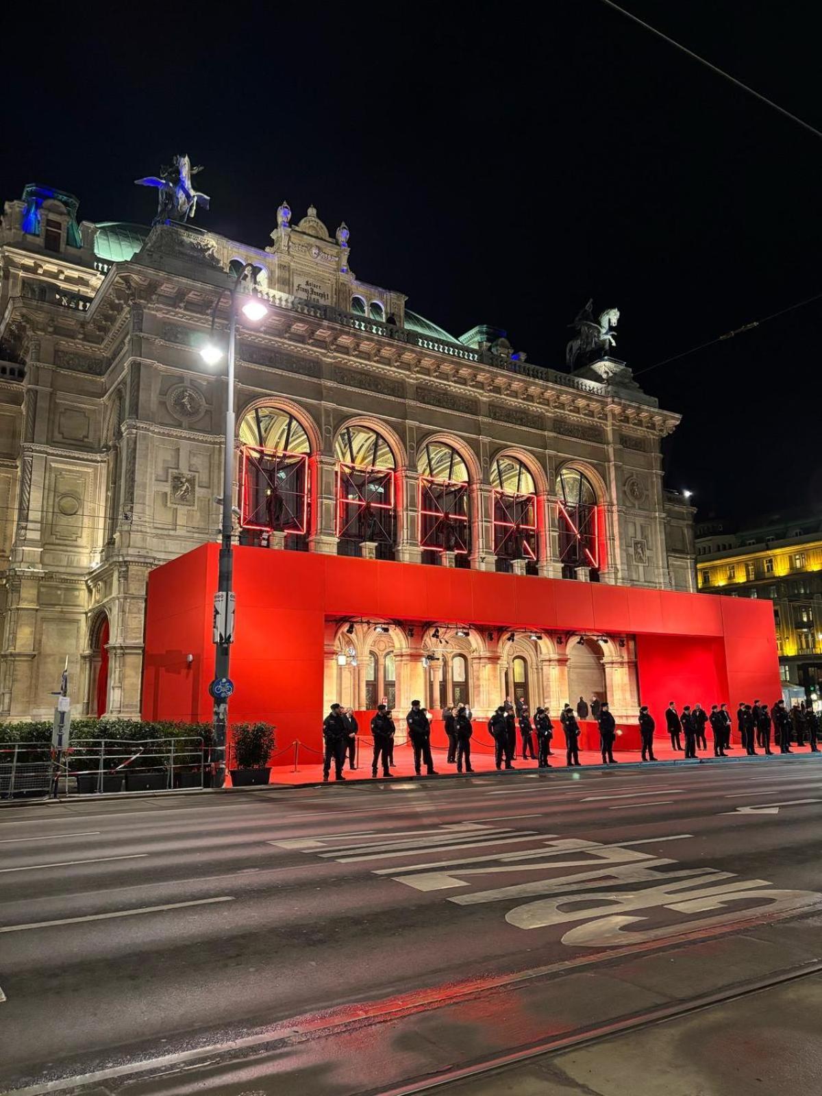 Operngasse-Karlsplatz Viena Exterior foto